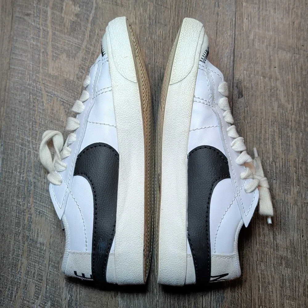 Nike Blazer Low '77 Jumbo Womens Size 9 White Black Sail Sneakers DQ1470-101